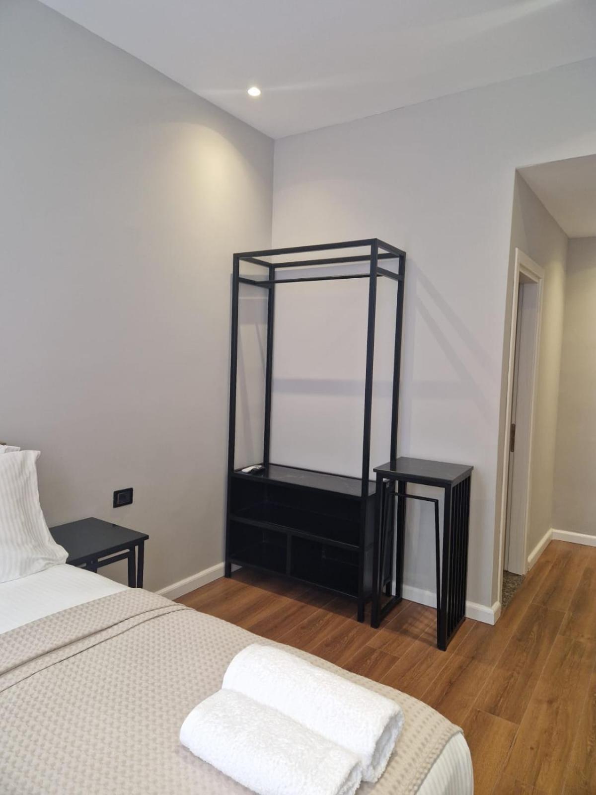 Hotel Santa Maria, Cerloj Durrës